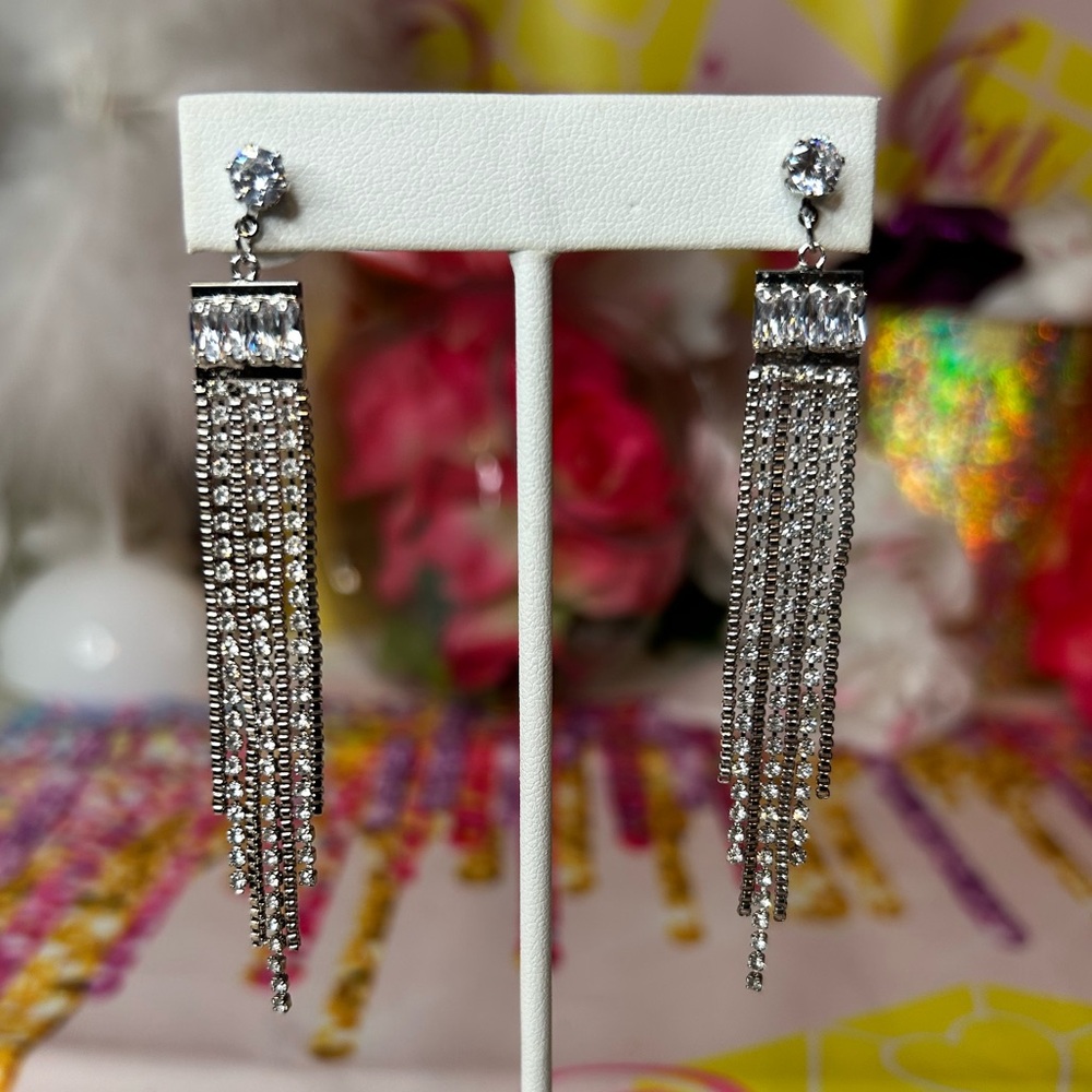 💥Silver Rhinestone Tassel Earrings